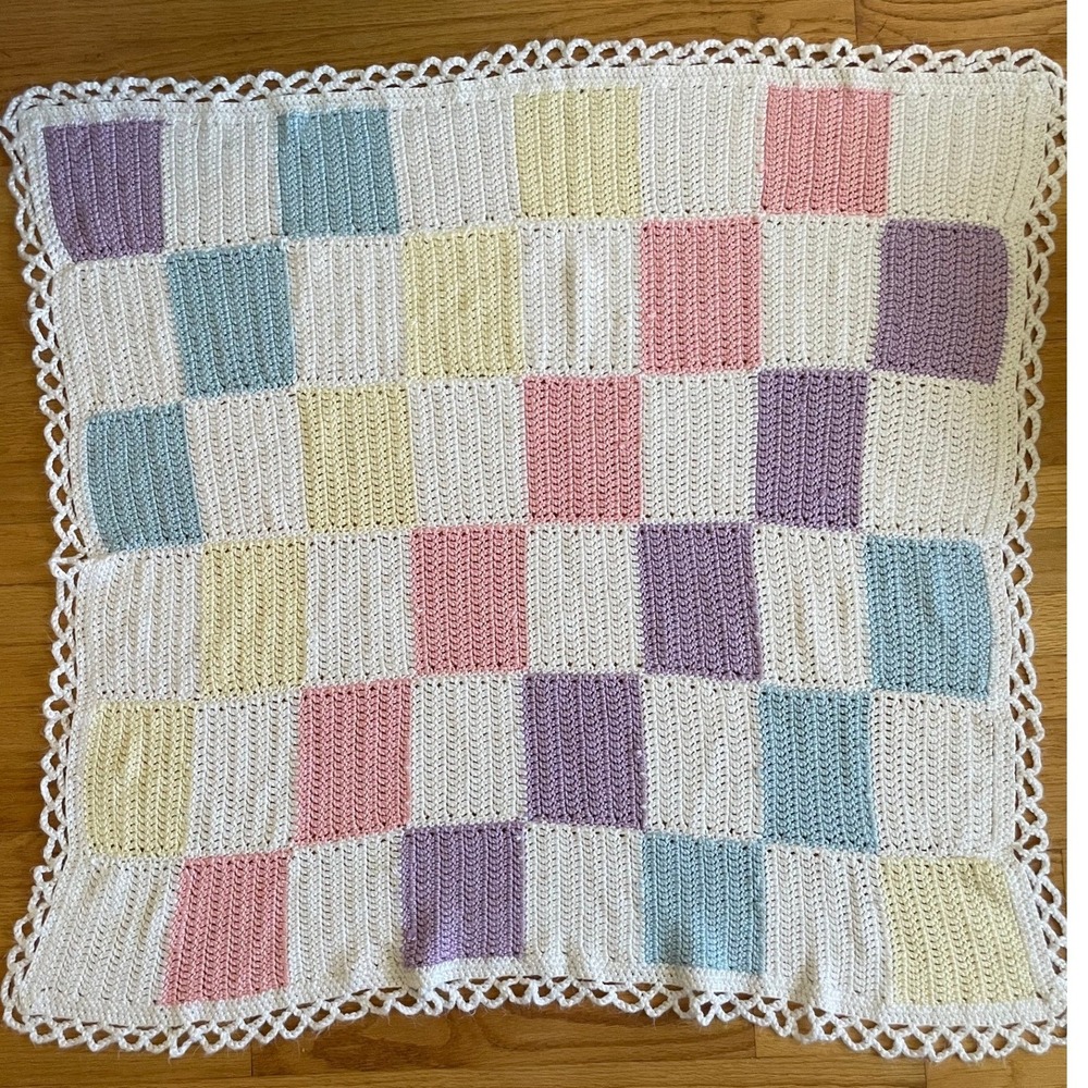 Handmade Crochet Baby Blanket Pastel Checkerboard Patchwork Scalloped Lace Trim